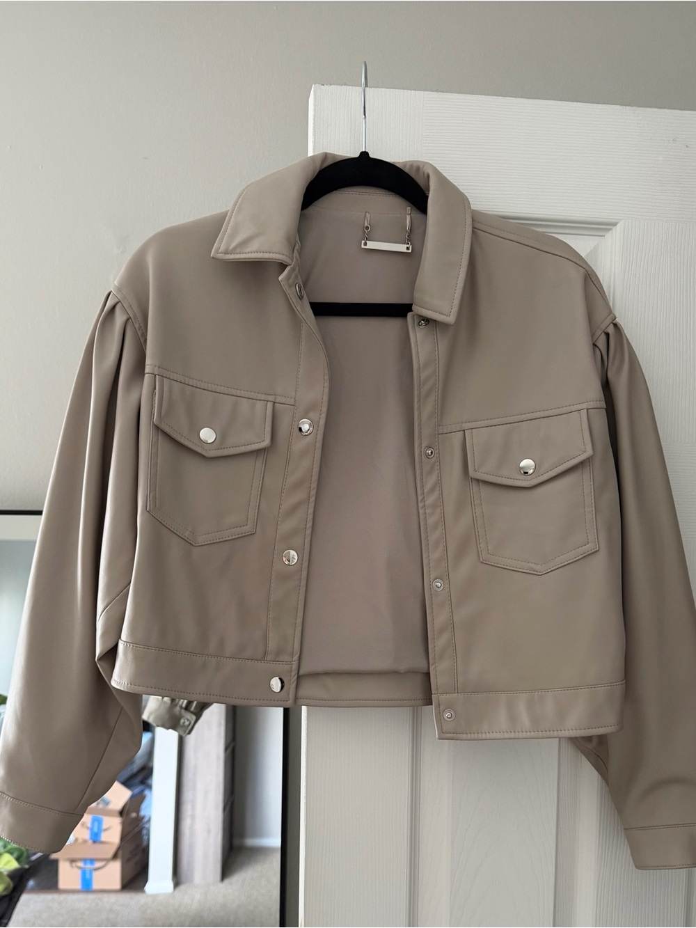 T Tahari Taupe Cropped Leather-Style Snap Jacket